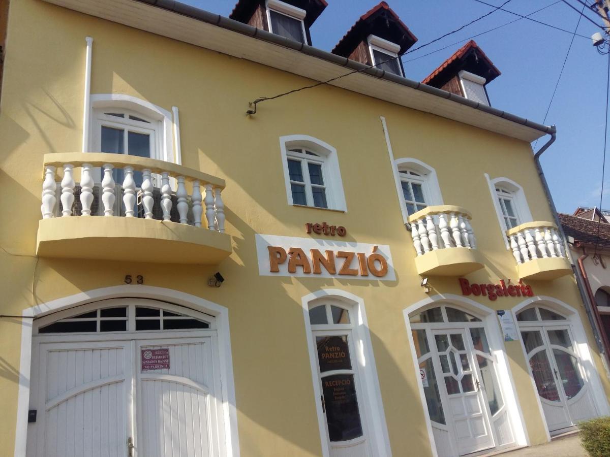 Retro Panzio Bed and Breakfast Pécs Eksteriør billede